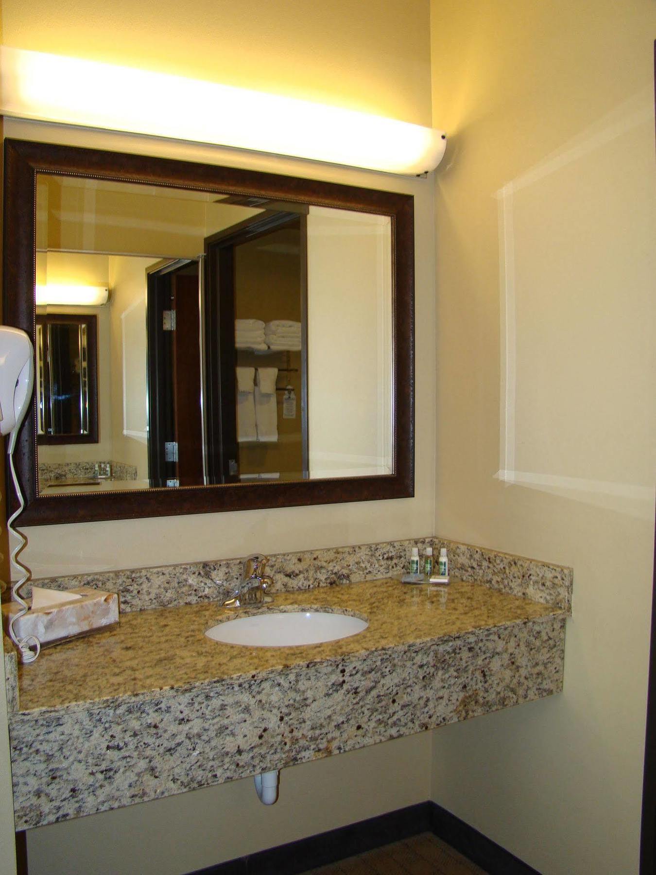Stonecreek Lodge Мисула Екстериор снимка